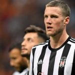 فيغورست في طريقه إلى مانشستر يونايتد