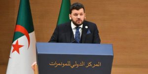 وليد ياسين يشدد على إعادة النظر في تطوير المنظومة التكوينية لمواكبة التحولات العالمية