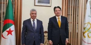 زعلاني يستقبل سفير فيتنام لدى الجزائر