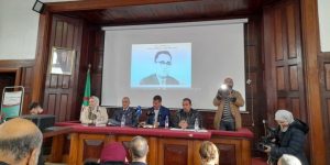 الإشادة بالمسيرة النضالية للمجاهد المرحوم بن يوسف بن خدة في الذكرى الـ20 لوفاته