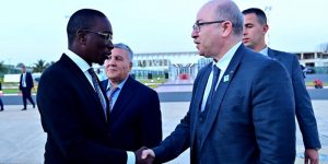 الوزير الأول يغادر السنغال