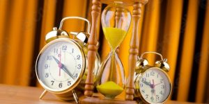 تقارب الزمان ونزع بركة الأيام