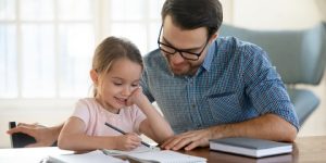 التربية والرقابة الاجتماعية