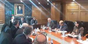 عرقاب ورخروخ يعقدان اجتماعا تنسيقيا حول المشاريع المتعلقة بمركب الفوسفات ومنجم غار جبيلات