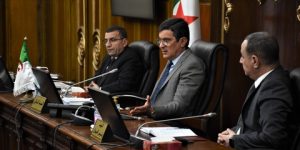 أوامر بفسخ عقد إنجاز مشروع موقف ذو طوابق بسيدي امحمد