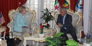 محادثات بين المدير العام للجمارك وسفيرة الولايات المتحدة حول تعزيز أواصر التعاون