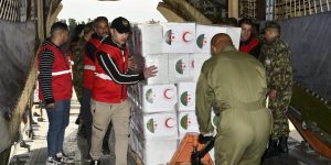 الرئيس تبون يوجه ثلاث طائرات عسكرية محملة بمساعدات إنسانية إلى سوريا