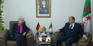 وزير التجارة كمال رزيق.. مباحثات جزائرية-ألمانية في مجال التعاون التجاري
