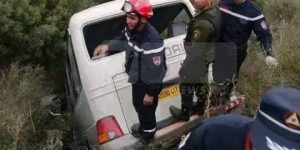 التحريات الأولية لسقوط حافلة نقل المسافرين بمنحدر بتيكجدة تظهر المسؤولية الحصرية للسائق 