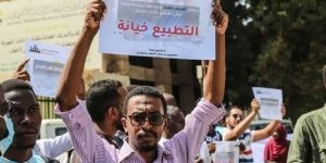 السودان: 10 أحزاب إسلامية ترفض تطبيع العلاقات مع” الصهاينة”