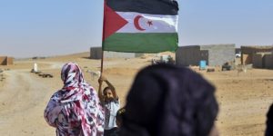  يطلع خلالها على واقع الشعب الصحراوي.. وفد فرنسي يشرع في زيارة لمخيمات اللاجئين