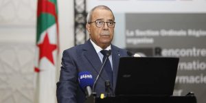 عون يعاين بعض المؤسسات الصيدلانية بالعاصمة غدا