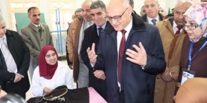 مرابي يعتبر قطاعه شريكا في تحقيق الانتقال الطاقوي بالجزائر