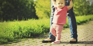 كل ما عليك معرفته عن مشاكل القدمين لدى الأطفال