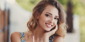 جمال وأناقة.. وصفة فيتامين E لتفتيح البشرة وتنعيمها