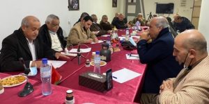 فصائل فلسطينية تطالب عباس بوقف المشاركة باجتماع شرم الشيخ