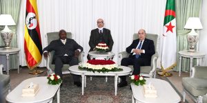 رئيس الجمهورية يجري محادثات ثنائية مع نظيره الأوغندي