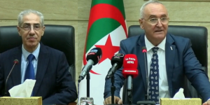 لعزيز فايد يتسلم مهامه على رأس وزارة المالية