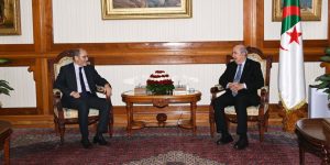 مقري يشيد بتفتح رئيس الجمهورية للحوار والنقاش حول القضايا التي تهم البلاد