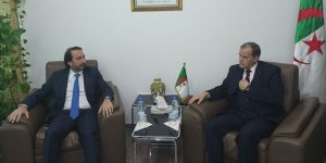 رزيق يستقبل رئيس مجلس التجديد الاقتصادي الجزائري