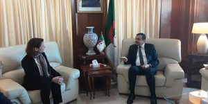 عرقاب وإيزابيل كوشر يستعرضان العلاقات القائمة بين سوناطراك وأنجي