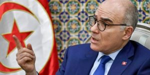 وزير الخارجية التونسي ينفي صحة الفيديوهات المنشورة