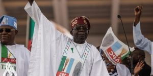 نيجيريا.. مرشح الحزب الحاكم أحمد تينوبو يفوز بالرئاسة