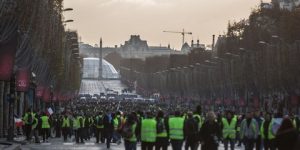 دعوات للتظاهر في فرنسا للتخلي عن قيادة الاتحاد الأوروبي