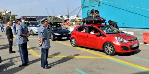 خنتوت: تسهيلات جمركية لفائدة المسافرين تحضيرا لموسم الاصطياف