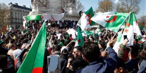 الجالية الجزائرية المقيمة بالخارج جد متمسكة بالوطن الأم