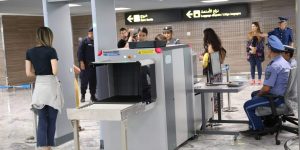 مناقصة وطنية دولية لاقتناء نظامين لكشف المتفجرات وتفتيش الأمتعة بمطار الجزائر