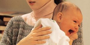 استشارات طبية.. المغص عند الطفل الرضيع