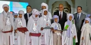 مجمع اتصالات الجزائر يكرم أكثر من 400 تلميذ حافظ للقرآن بأدرار