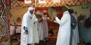 الفرقة الفلكلورية “نور الهدى” تمتع الجمهور الطارفي