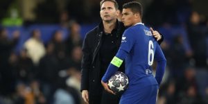 بعد الخروج من دوري أبطال أوروبا.. تياغو سيلفا ينتقد مالكي تشيلسي