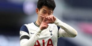 لوريس مشيدا بزميله سون: هو أعظم لاعب في آسيا