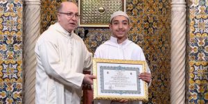 الوزير الأول يشرف على حفل تكريم الفائزين بجائزة الجزائر لحفظ القرآن الكريم وإحياء التراث الإسلامي