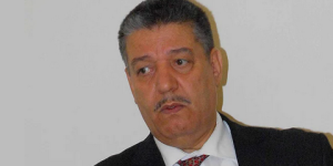 مجلس قضاء الجزائر يؤجل محاكمة الوزير السابق عبد المالك بوضياف وعائلته ليوم 20 أوت الجاري