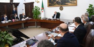 الرئيس تبون يقرر رفع منحة التضامن ومواصلة استراتيجية تحسين المستوى المعيشي للمواطنين