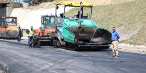 تبسة.. 800 مليون دينار لصيانة عدة مقاطع بشبكة الطرقات