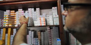 وزارة الصناعة: تحديد 9 جويلية لإيداع البرامج التقديرية لاستيراد المواد الصيدلانية