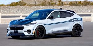 أول سيارة كهربائية من شيلبي.. موستنج ماك إي GT