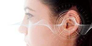 الإنصات بطريقة نشطة وإيجابية يعزز قدرات السمع