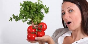 صحتنا في غذائنا ..فوائد عصير الطماطم للصحة والعظام