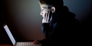 المسلم والرقابة الذاتية