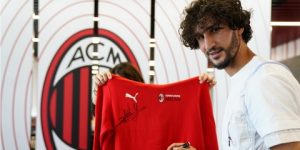 عدلي يصنع الحدث ويوجه دعوة لزملائه في الميلان