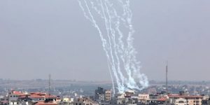 تل أبيب تحت القصف.. المقاومة تطلق رشقات كثيفة من الصواريخ