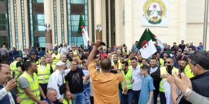 الجزائر تحيي اليوم العالمي للعمال في ظل مكاسب مهنية واجتماعية هامة لفائدة العمال الجزائريين