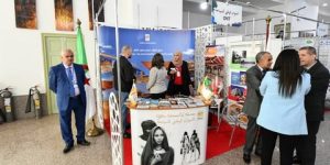 افتتاح المعرض الدولي للسياحة والأسفار بقسنطينة