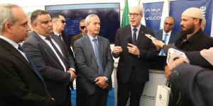 تريكي: نعمل على توفير التغطية بشبكتي البريد والاتصالات للمناطق الحدودية